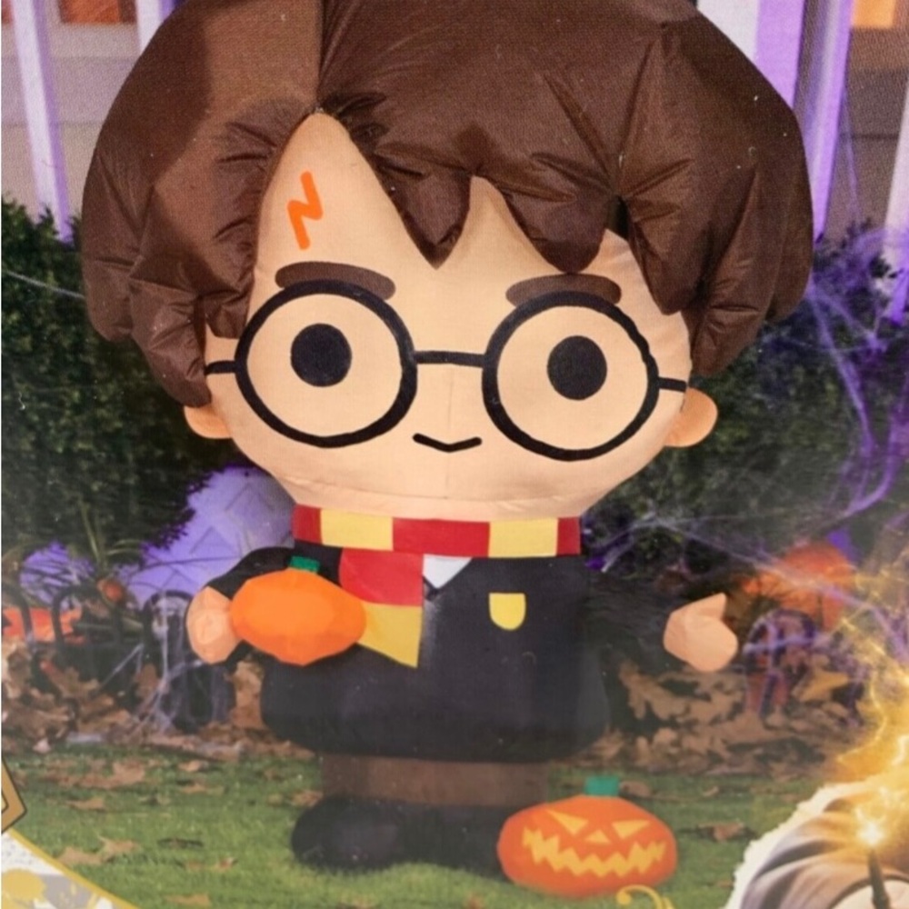 Harry Pottery Inflatable Halloween Lawn Ornament 3.2 ft - made by Gemmy New - Picture 2 of 6